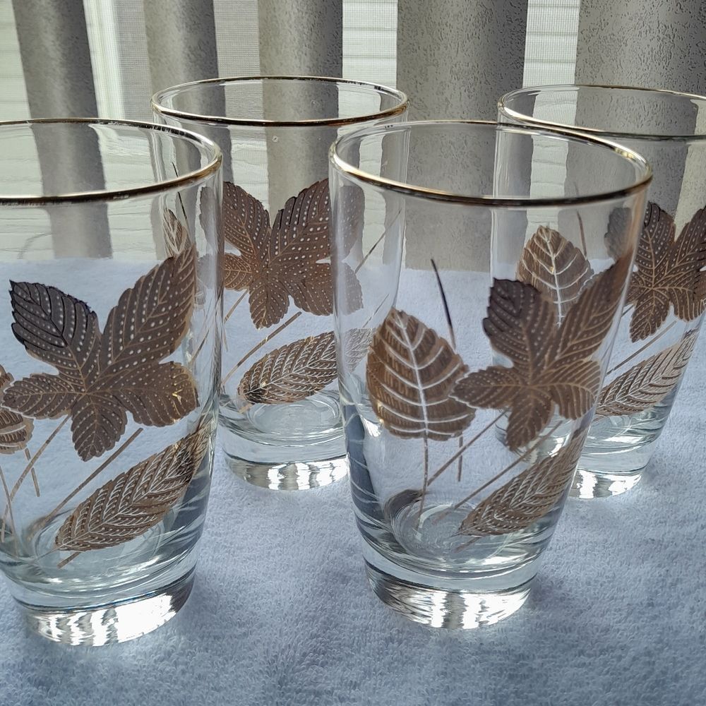Libbey Gold Leaf Glasses Set of 4 Vintage